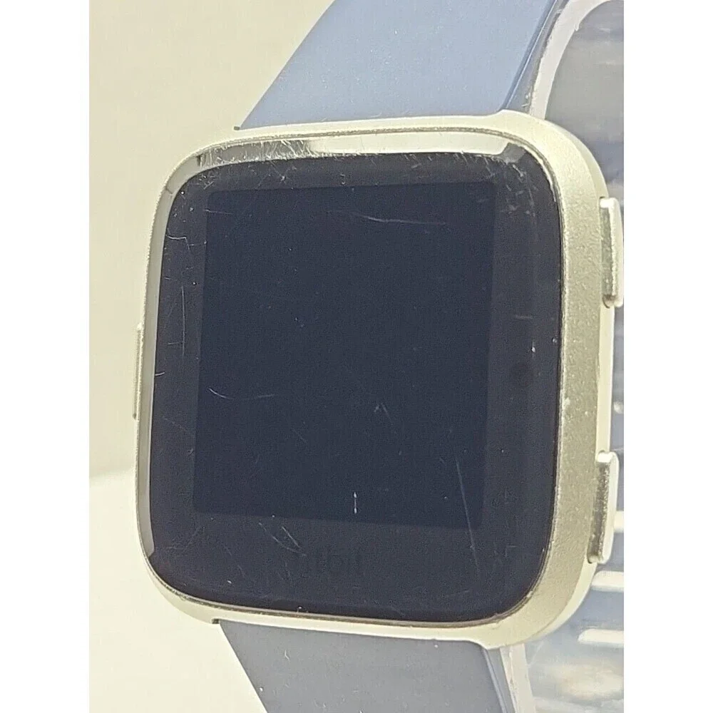 Fitbit Versa FB504 Smartwatch Silver Activity Tracker Tested Working No Charger